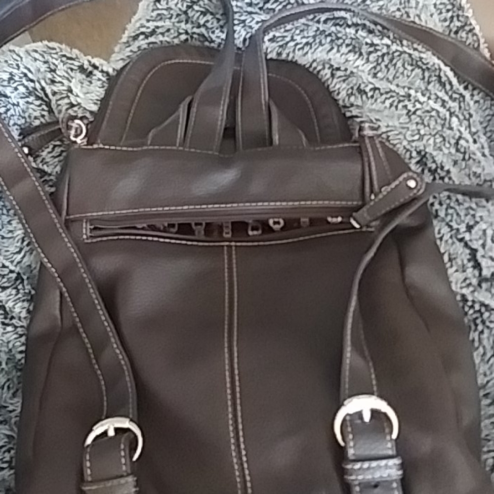 Tignanello Brown backpack - Picture 2 of 5
